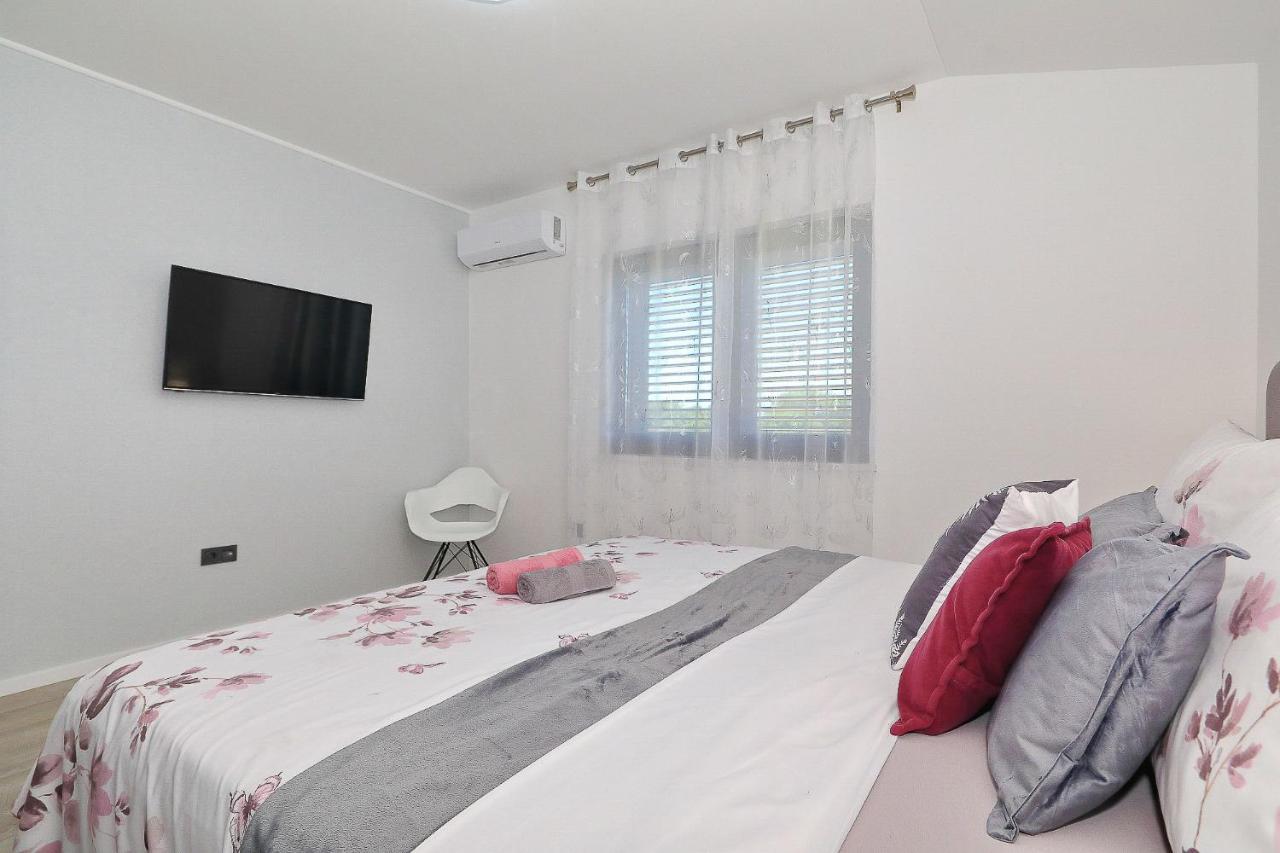 Holiday home Artemis Zadar